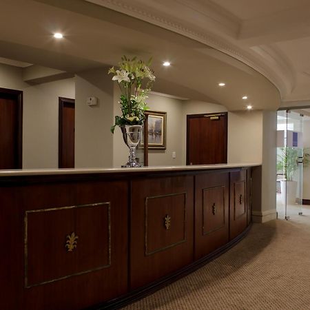 Hotel Le Vendome Κέιπ Τάουν Εξωτερικό φωτογραφία The interior of the hotel