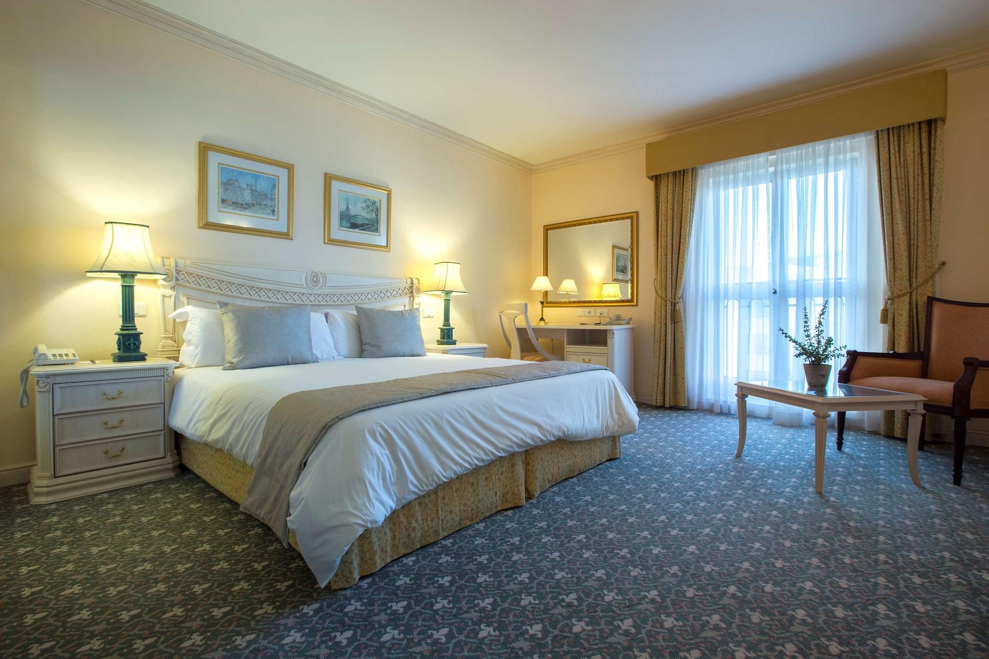 Hotel Le Vendome Κέιπ Τάουν Εξωτερικό φωτογραφία A bedroom at the hotel