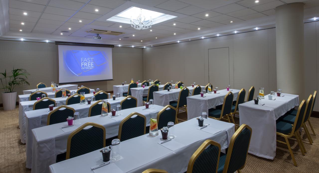Hotel Le Vendome Κέιπ Τάουν Εξωτερικό φωτογραφία The conference room at the hotel